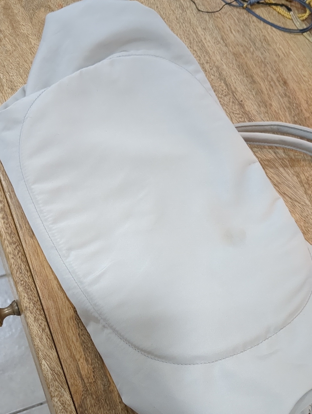 UNIQLO Drawstring Bag In Beige - Picture 8 of 16
